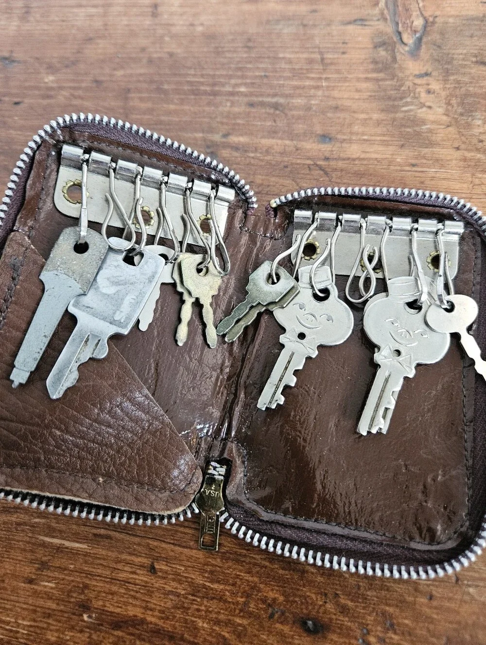 Vintage Leather Key Case With Vintage Luggage Keys Genuine Cowhide Zip Case Keys